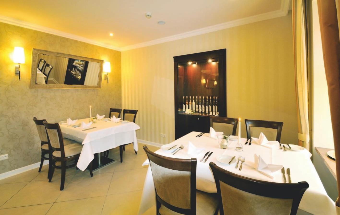 Hotel Restaurant Oelmuehle Ландштуль Экстерьер фото