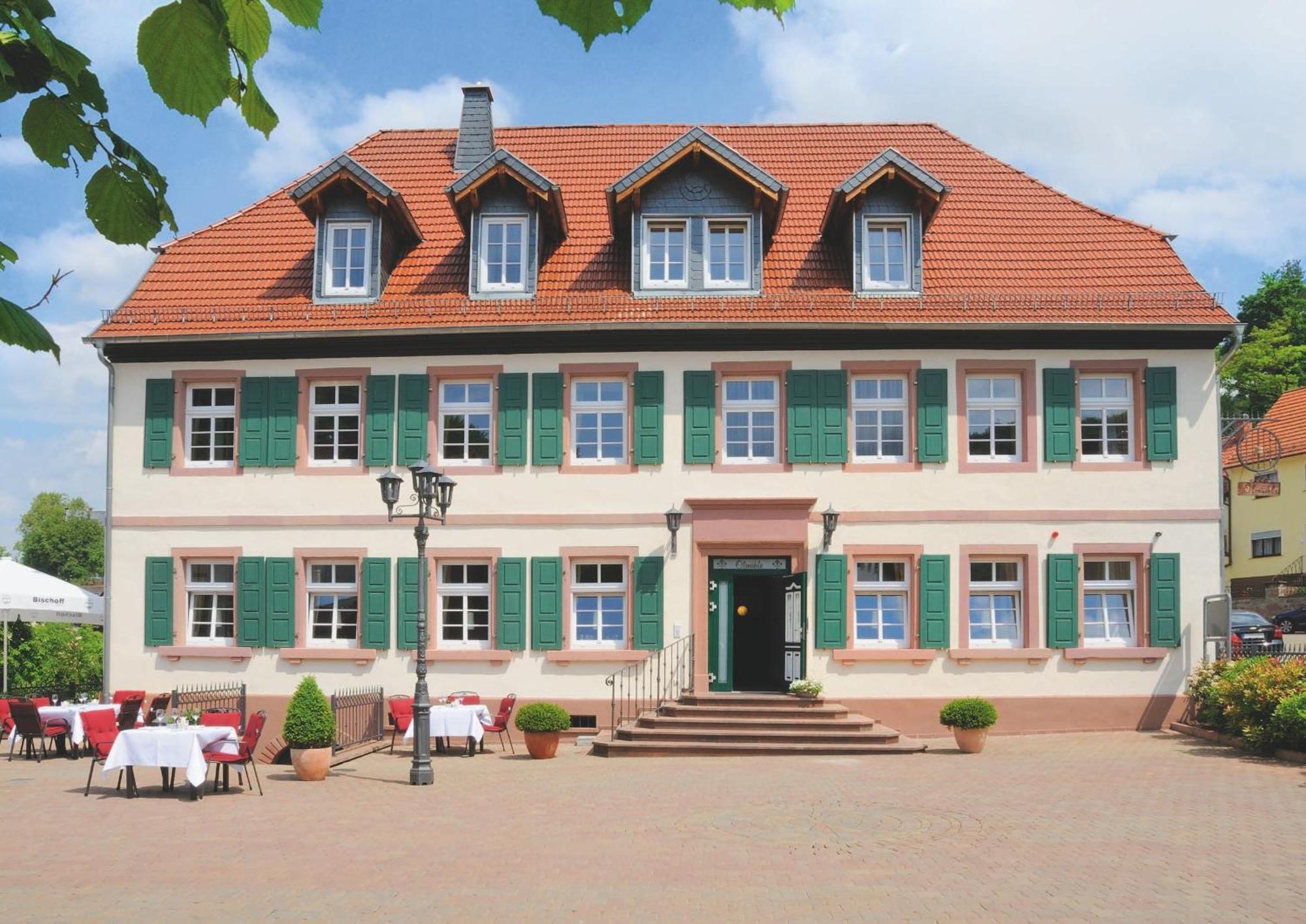 Hotel Restaurant Oelmuehle Ландштуль Экстерьер фото